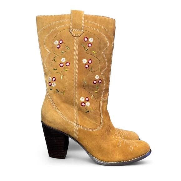 Seychelles Shoes - Anthropologie Seychelles Floral Embroidered Western Boots Womens 8.5 Leather